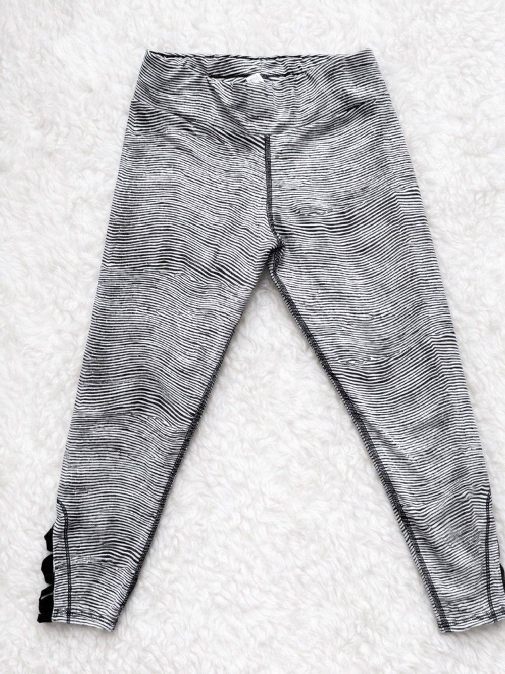 Chamela Capri Leggings M Black White Stripe Lace Up Made in Colombia